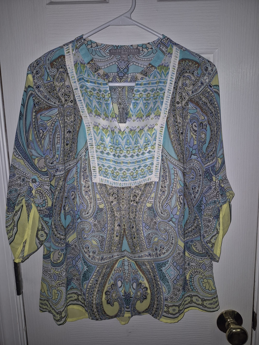Valerie Stevens Petite PM Blue & Yellow Paisley Split Neck Tunic Top Roll Tab